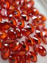 Zirconia Oval Flores