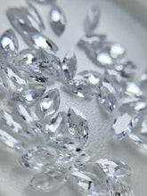 Zirconia Marquise Flores