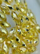 Zirconia Marquise Flores