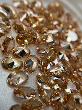 Zirconia Oval Flores