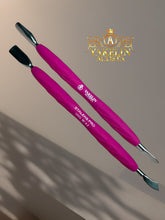 Manicure pusher Gummy with silicone handle UNIQ 10 TYPE 4.2 (rounded narrow pusher and bent blade)