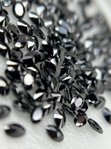 Zirconia Oval Flores