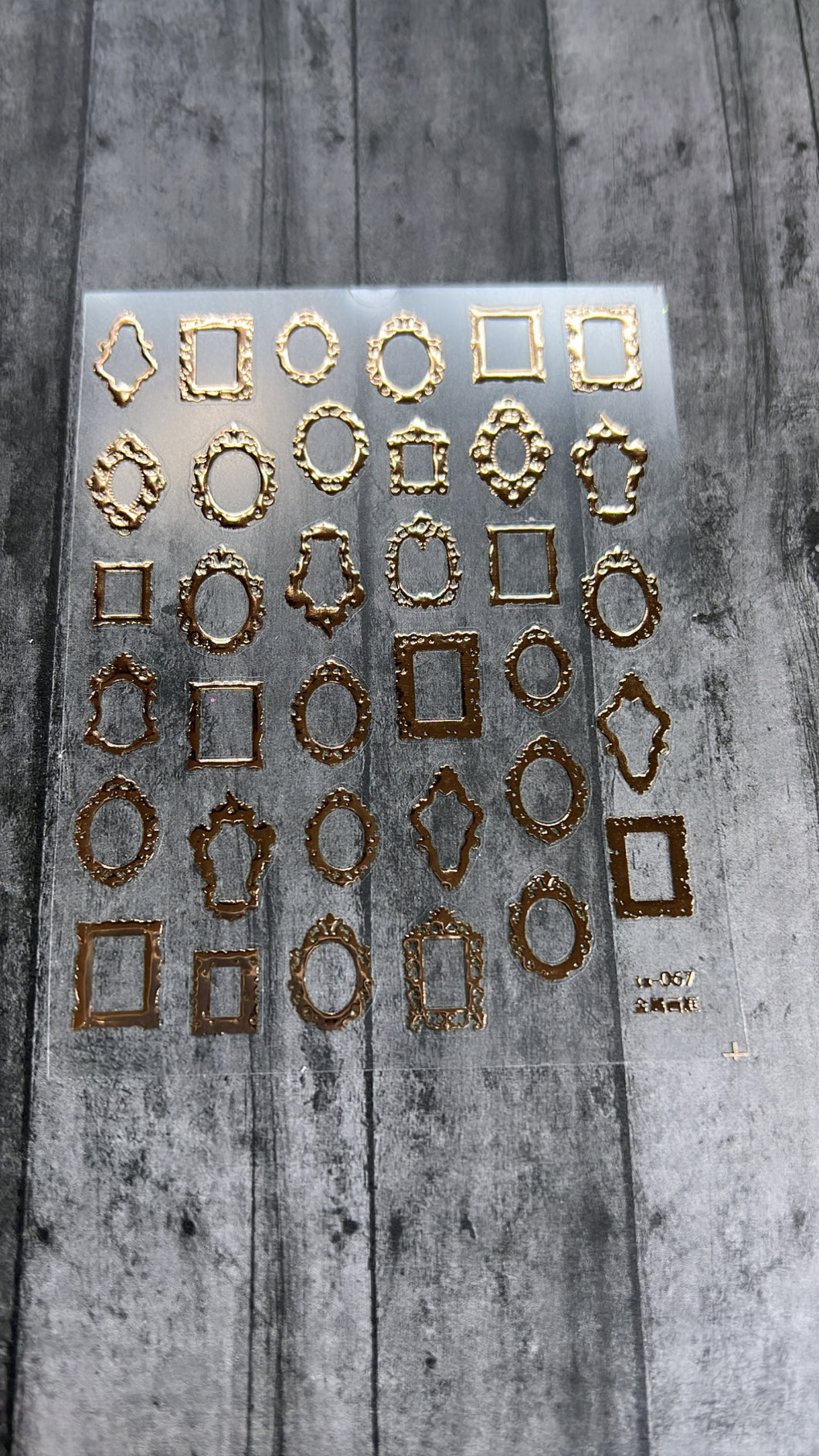 Tomoni rose gold 067