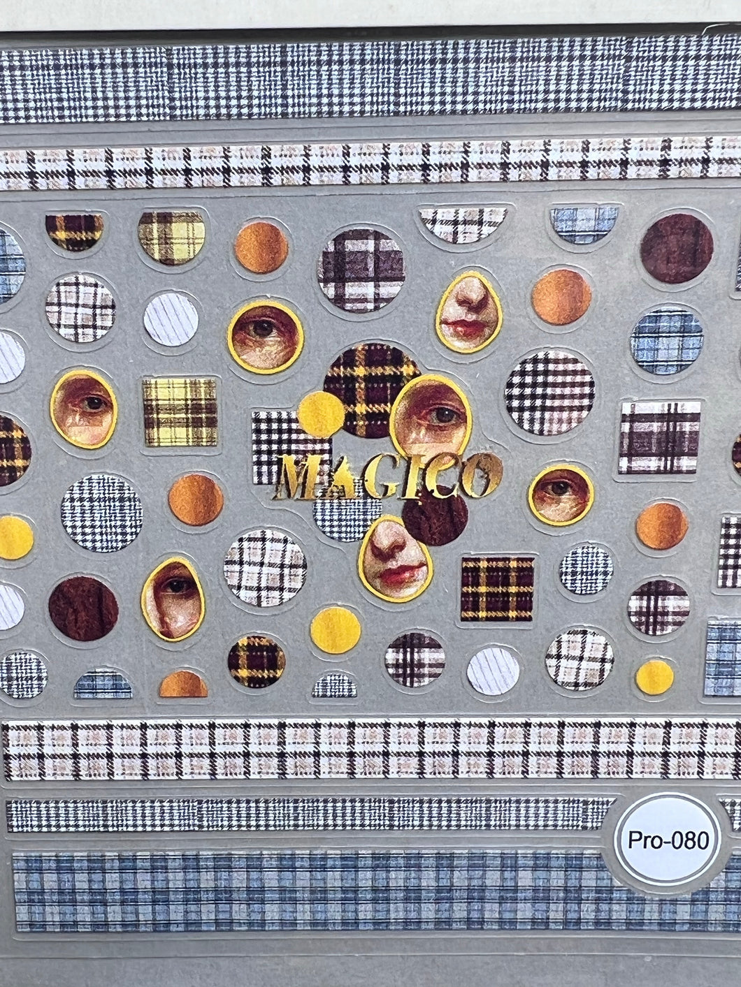 Tomoni stickers Pro 080